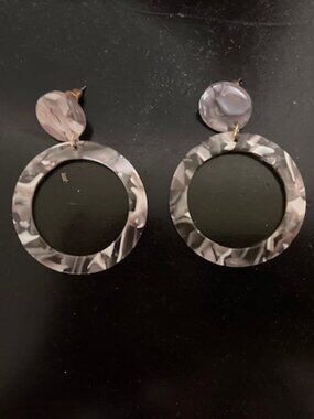 Gray and Alabaster White Tortoise Earrings